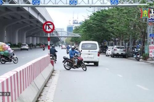 Nguy cơ mất an toàn giao thông tại nút giao Phạm Văn Đồng - Trần Cung