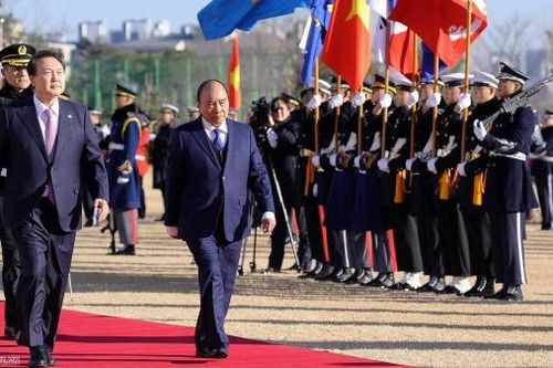 Những chuyến thăm viết thêm 'trang sử mới'