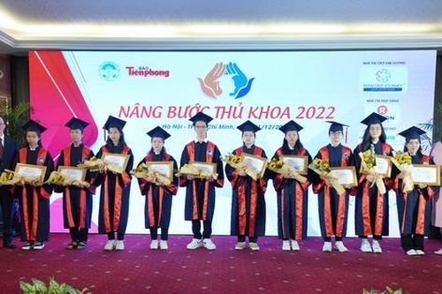 Keppel Land đồng hành cùng Sinh viên Việt Nam với chương trình học bổng Nâng Bước Thủ Khoa