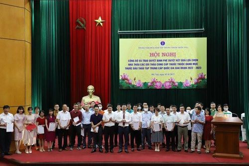 24 thuốc trúng thầu quốc gia nhưng chưa có để cung ứng