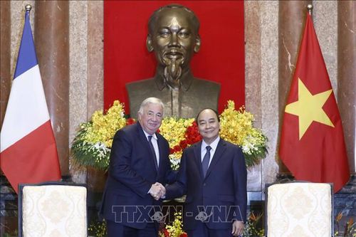 Chủ tịch nước Nguyễn Xuân Phúc tiếp Chủ tịch Thượng viện Pháp