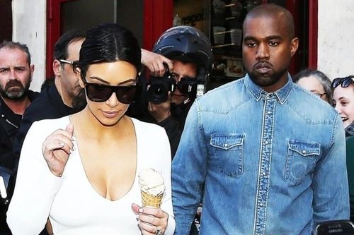 Cuộc chạm mặt căng thẳng giữa Kim Kardashian và Kanye West