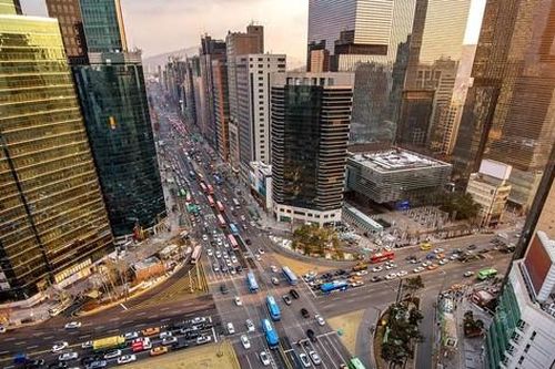 Giới trẻ thế giới đang tập trung vào kênh đầu tư nào