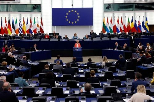 Báo Anh hé lộ gói trừng phạt EU áp lên Moscow, Ukraine nói bắt được 'điệp viên của Nga'