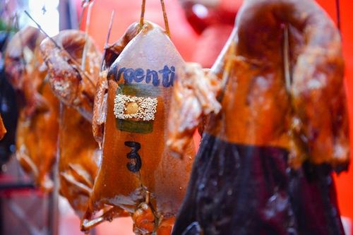 Bất ngờ món vịt nướng 'tiên tri' tỷ số World Cup giá gần nửa triệu đồng/con ở Hà Nội