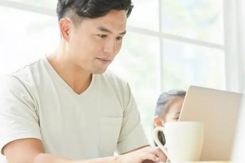 Lúc chia tài sản, em chồng bất ngờ đưa ra tờ xét nghiệm ADN