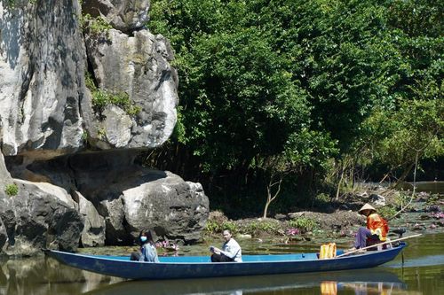 Khu danh thắng giữa vùng đầm lầy đẹp tựa 'Tràng An thu nhỏ' ở Thanh Hóa