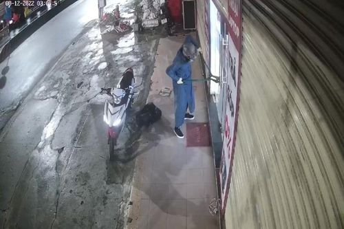 Trích xuất camera tìm kẻ trộm tài sản gần 1 tỉ đồng tại FPT Shop