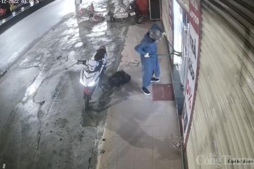 Đà Nẵng: Trích xuất camera truy tìm kẻ cắt khóa trộm tài sản gần 1 tỷ đồng tại FPT Shop