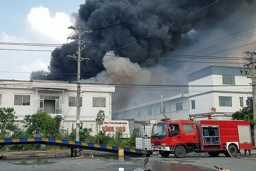 Cháy khu công nghiệp Hải Sơn (Long An): Đang tìm kiếm nạn nhân mất tích