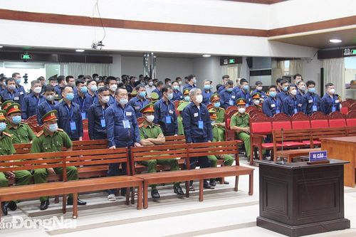 Phiên tòa xét xử đại án buôn lậu gần 200 triệu lít xăng kết thúc suôn sẻ