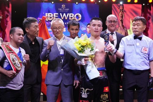 Võ sỹ Việt Nam khiến đai vô địch IBF châu Á bị bỏ trống