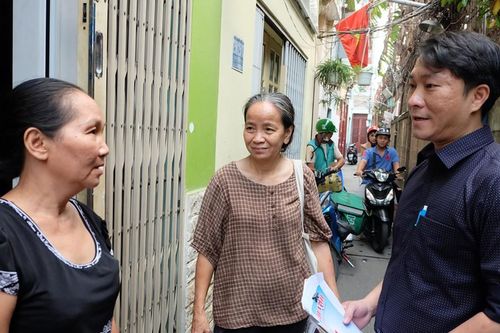 Bố trí người đứng đầu cấp ủy, chính quyền không là người địa phương