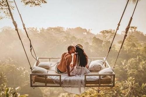Indonesia: Thống đốc Bali giải thích về luật cấm quan hệ tình dục ngoài hôn nhân