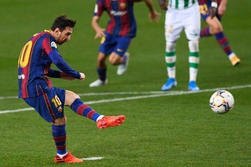 Cha đẻ của penalty - người thay đổi bản chất môn thể thao vua