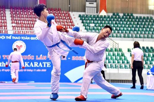 Đi tìm hướng phát triển lâu dài cho karate Hà Nội