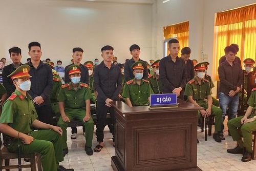 Tuyên phạt 174 năm tù cho nhóm bị cáo giết và bắt giữ người trái pháp luật