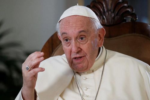 Vatican muốn tổ chức đàm phán về Ukraine, Nga đòi xin lỗi