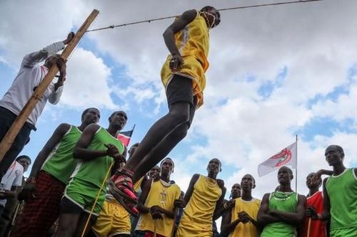 Cách thức mới chứng minh sự dũng cảm của các 'chiến binh Maasai' tại Kenya