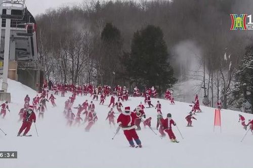 Hàng trăm ông già Noel trượt tuyết gây quỹ từ thiện