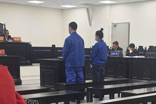 'Nổ' chồng là phó tổng biên tập báo lớn để lừa đảo