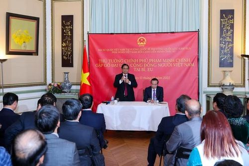 Thủ tướng: Giải quyết công việc cho kiều bào như việc của nhà mình