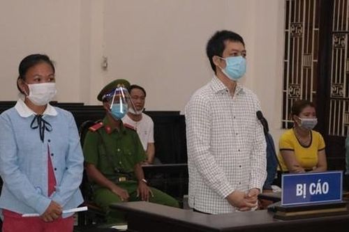 Lừa đảo hơn 9 tỷ đồng, cặp vợ chồng lĩnh 28 năm tù