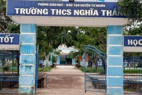 Ba nam sinh lớp 8 nghi xâm hại một nữ sinh lớp 6 ngay tại trường học