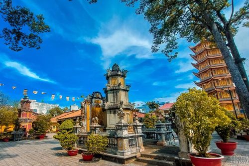 Chùa Hội Khánh - Ngôi danh lam cổ tự trên đất Bình Dương