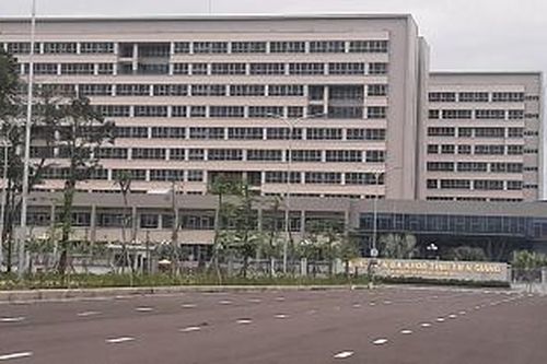 Bệnh viện 'ngàn tỉ' tại miền Tây xây xong vẫn chưa thể hoạt động