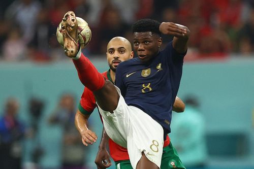 Pháp vào chung kết World Cup với đội hình đầy thương tích