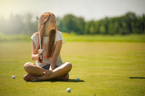 Tiết lộ thu nhập của nghề caddie