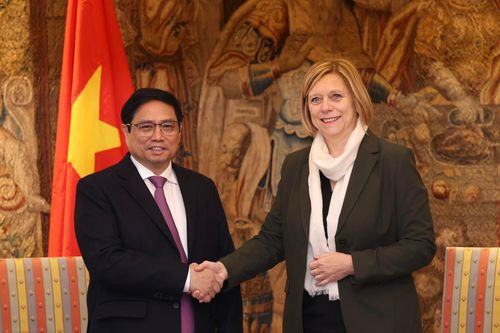 Thủ tướng đề nghị sớm phê chuẩn Hiệp định bảo hộ đầu tư Việt Nam – EU