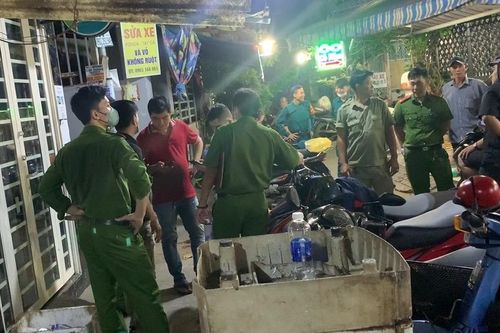 Cai thầu xây dựng bị đâm chết trong nhà trọ ở TP.HCM