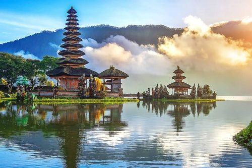 10 địa điểm đẹp nhất thế giới cho tháng Giêng