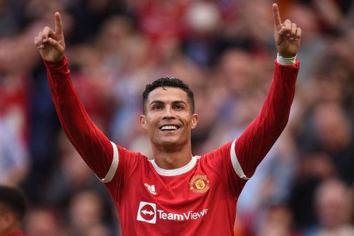 Man United bị nhà tài trợ chính hủy hợp đồng