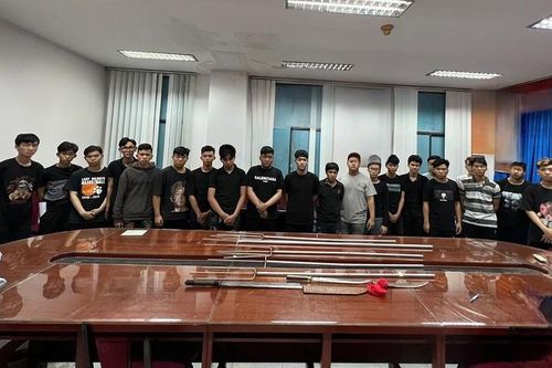 Truy xét băng nhóm chém gục nam thanh niên ở TPHCM
