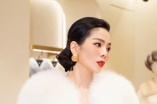 Ngoài sở thích kim cương và túi hiệu, Lệ Quyên còn có một đam mê sang chảnh khác