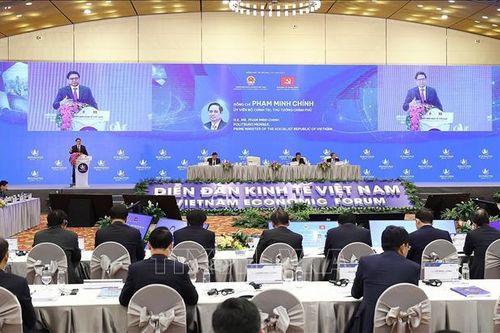 Thủ tướng Phạm Minh Chính chủ trì Diễn đàn Kinh tế Việt Nam lần thứ 5
