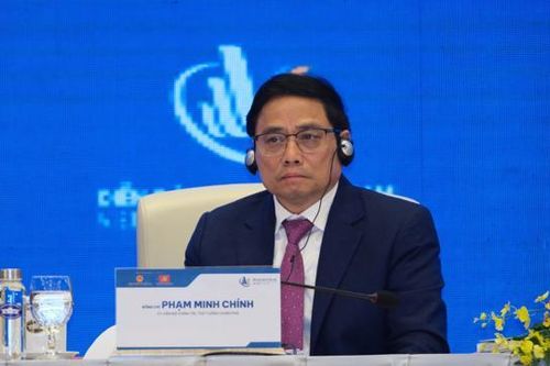 Thủ tướng Phạm Minh Chính chủ trì Diễn đàn Kinh tế Việt Nam lần thứ 5