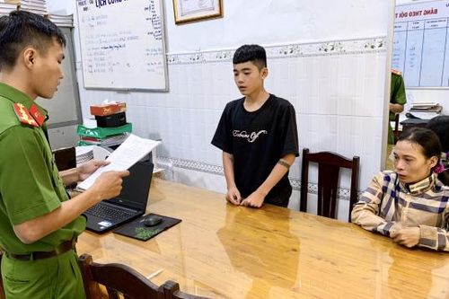 Sàm sỡ phụ nữ, người đàn ông bị thiếu niên 15 tuổi chém trọng thương