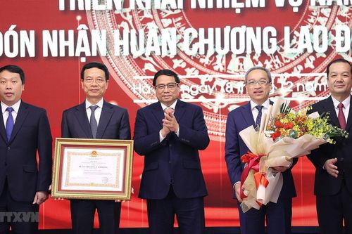 Thủ tướng chủ trì hội nghị tổng kết của Bộ Thông tin Truyền thông
