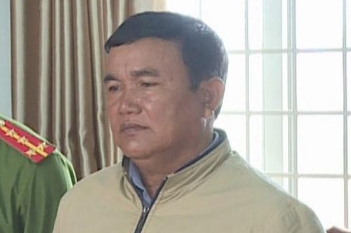 Bắt tạm giam nguyên Chủ tịch Hội Nông dân TP Buôn Ma Thuột
