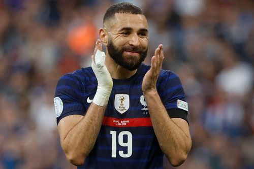 Karim Benzema tuyên bố chia tay tuyển Pháp