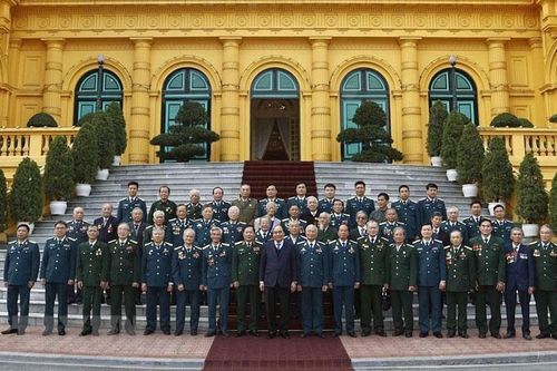 Các cựu chiến binh Bộ đội Tên lửa phòng không cần truyền thụ kinh nghiệm cho lớp cán bộ, chiến sĩ hôm nay