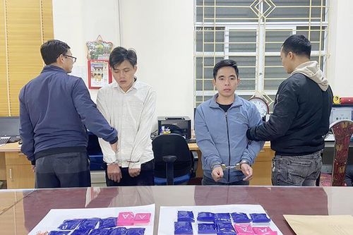 Bắt tội phạm ma túy liều lĩnh lao xe vào lực lượng Cảnh sát