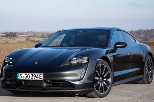 Triệu hồi Audi e-tron GT và Porsche Taycan do lỗi hệ thống treo khí nén