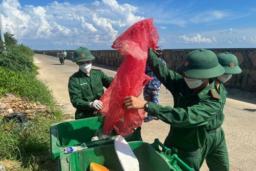 Phân loại rác thải tại nguồn - cho rác thải được tái sinh có ích