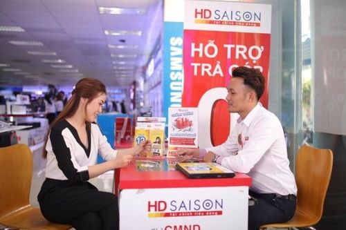 Nhu cầu tiêu dùng tăng dịp cận Tết, chặn tín dụng đen hoành hành