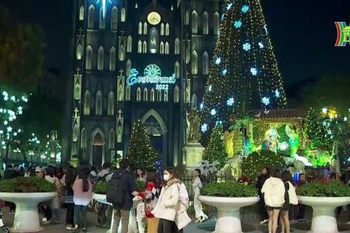 Sắc màu Giáng sinh tại Hà Nội